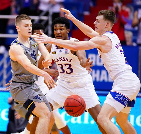 2020-21 Kansas Jayhawks Men's Roster and Stats. 2020-21. Kansas Jayhawks Men's. Roster and Stats. Previous Season Next Season. Record: 21-9 (12-6, 2nd in Big 12 MBB ) Rank: 12th in the Final AP Poll. Coach: Bill Self. More School Info. . 