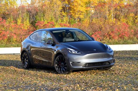 2022 Tesla Model Y Review New Model Y EV SUV Models CarBuzz