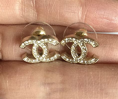 2023 Chanel Crystal Earrings These gold 
