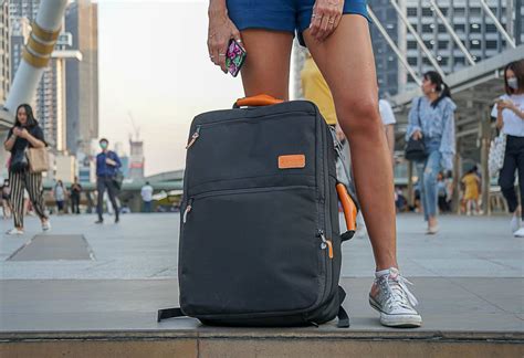 Mua new era shouder bag chính hãng giá tốt tháng 8, 2023