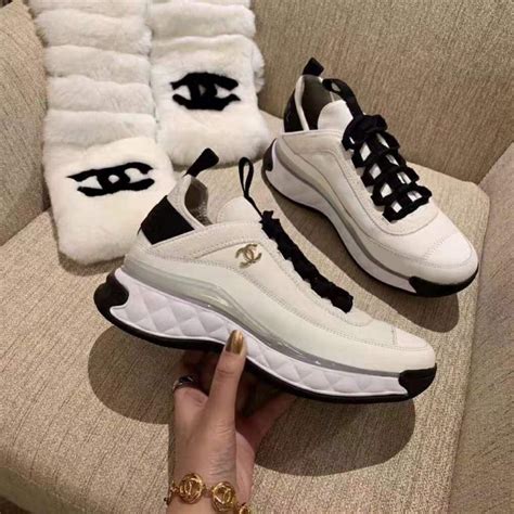 2023 Female Chanel Shoes Sneakers 