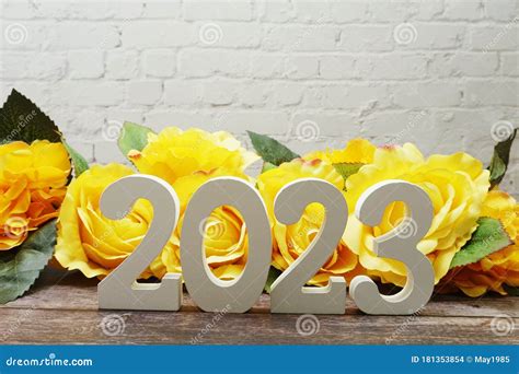 th?q=2023 Flowers and services the in 