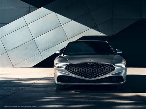 2023 Genesis G90 defines luxury sedan