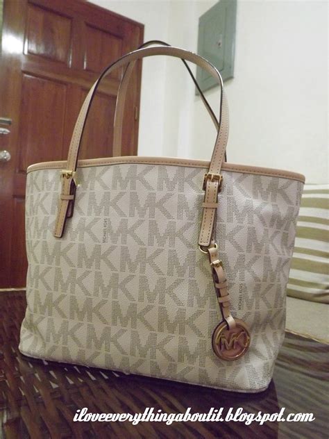 How To Tell Fake or Real Michael Kors Purse? - Hood MWR