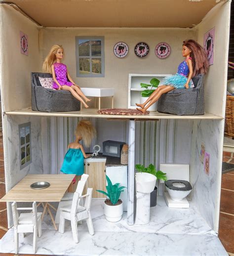 DIY Barbie Doll House — Hartley Home
