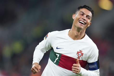 Ronaldo-Messi Chess Match Boots Elon Musk Post For Most Popular Tweet Of  The Week