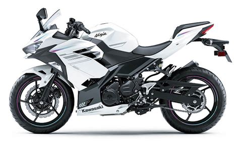 2023 Kawasaki Ninja 400 Mpg