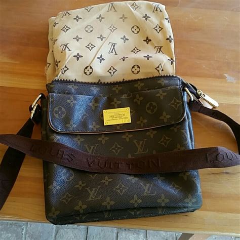 Lv Bags Brand New - 17 For Sale on 1stDibs