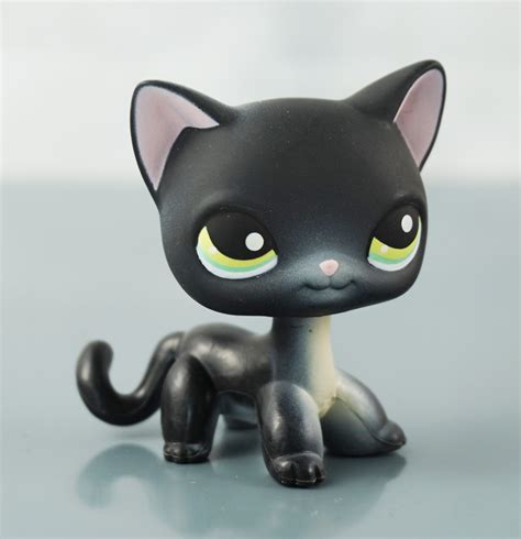 Lps black shorthair cat Short