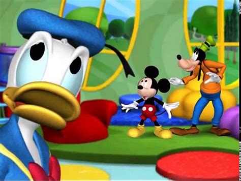 Watch Mickey Mouse Clubhouse Season 1 Episode 6 - Donald and the Beanstalk  Online Now