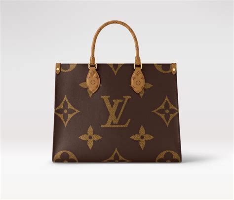 Louis Vuitton Dauphine Capitale, Brown, One Size
