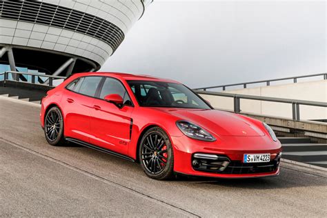 2023 Porsche Panamera Sport Turismo