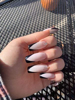 4 Women Honestly Review Gel-X Manicures (+ 42 Nail Art Ideas We