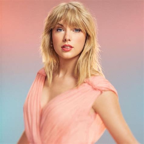 2023 Taylor swift topless think loved - twordodeng.com