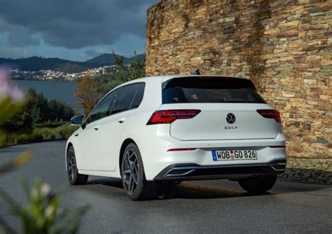 2023 Volkswagen Golf Bagaj Hacmi ve Diğer Ölçüler (1.5 eTSI . 