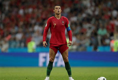 All about Cristiano Ronaldo dos Santos Aveiro — Dancing feet.