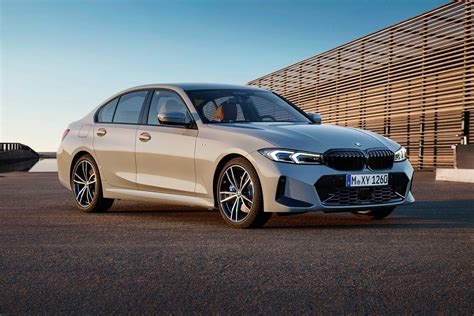 2023 bmw 3 series. The BMW 3 Series gets a facelift for 2023. Why it matters. The 3 Series is BMW's best-selling non-SUV model. The has been around for nearly 50 years, and the … 
