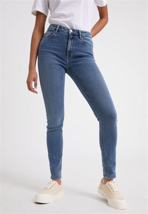 Humbly asking for help to find this pair of Armedangels jeans. This site  this ad uses them for doesnt even carry this