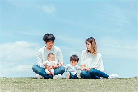 2024年10月から育休取得が柔軟化！夫婦の子育てを支援する分 …