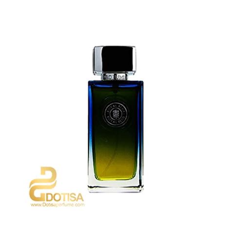 فیلم رد وایت رویال بلو  عطر ادکلن رویال بلو royal blue عطری است مردانه و جذاب با رایحه ای خنک و تند 