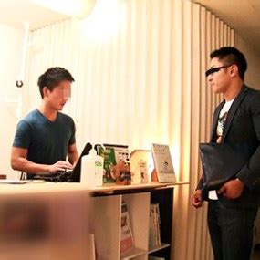 マッサージ店で隣の客にバレないようにガン掘りしてみた part30  如何わしい男性セラピストの在籍するマッサージ店;【先行配信】マッサージ店で隣の客にバレないようにガン掘りしてみた part16