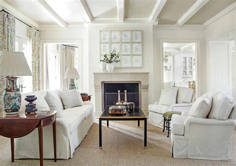 The 10 Best White Paint Colors That Experts Swear By