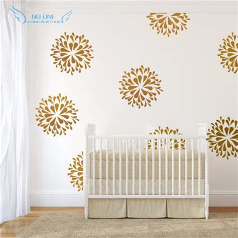 Gold Stars Wall Decals, 90 Mixed Size Star Decals, 2,5 up to 10 Cm Sized,  Star Wall Stickers, Kids Room Decals, Nursery & Home Decor 
