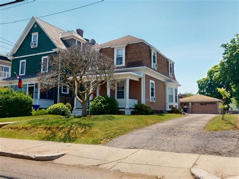 +estate +sale +boston  $2,699,000