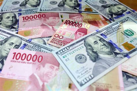 1 baht berapa dolar amerika  Mengutip Bloomberg, Rabu (4/8/2021), rupiah dibuka di angka 14