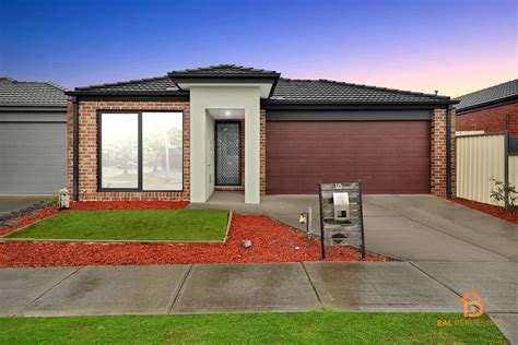 10 ebony way tarneit vic 3029  Save search