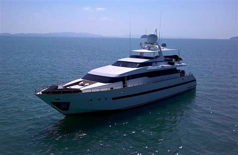 100 ft motor yachts for sale  At BOAT International, we strive to offer the finest selection of luxury yachts for sale