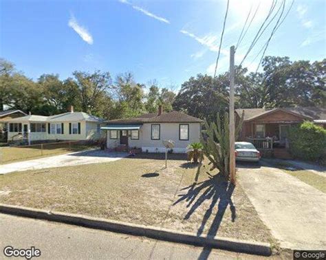 101 w 48th st jacksonville fl 32208  (The US average is 22