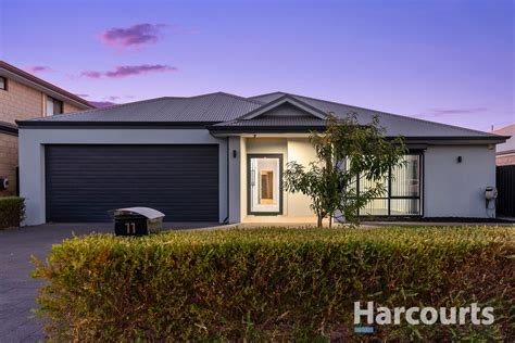 11 agnello way wanneroo  3 Bedrooms