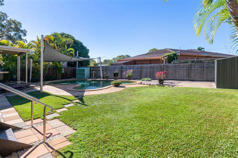 11 coombe avenue hope island  43A Sickle Avenue, Hope Island QLD 4212