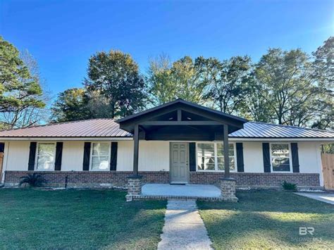 110 lynbrook dr brewton al 36426  130 Lynbrook Dr: 0 Appleton Rd: All 36426 New Listings: 0 Jay Rd: 600 Block Juniper Creek Dr: 105 Avalon Ave: East Brewton homes for sale: Riverview homes for sale:130 Lynbrook Dr; Brewton, AL;