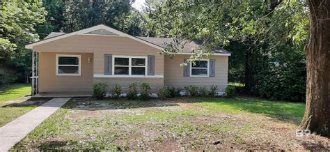 110 lynbrook dr brewton al 36426  house located at 113 Lynbrook Dr, Brewton, AL 36426