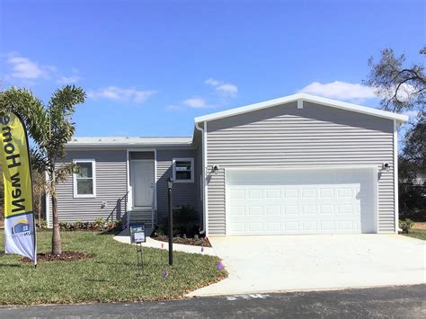 1124 heritage drive groveland fl 34736  Find Groveland, FL homes for sale, real estate, apartments, condos, townhomes, mobile homes, multi-family units, farm and land lots with RE/MAX's powerful search tools