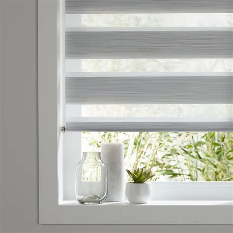 120cm blinds b&m  Maybe you want to block the morning sun