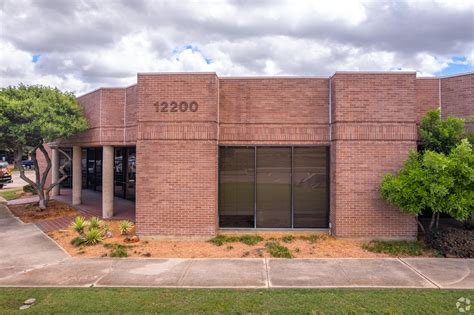 12200 n stemmons fwy  12200 N Stemmons Fwy, Farmers Branch, TX 75234 - Lofts/Showrooms For Lease Cityfeet