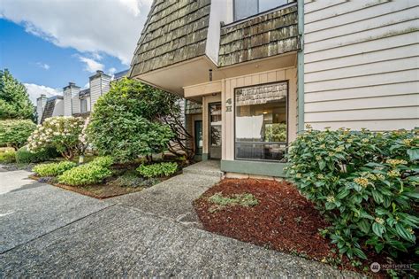 12600 4th ave w everett wa 98204  12600 4th Avenue W UNIT 7 - I was last sold on May 12, 2023 for $440,000 (4% higher than the asking price of $425,000)