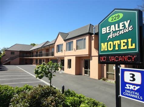 136 on bealey motel christchurch  Find all the transport options for your trip from 136 Bealey Avenue to Christchurch Airport (CHC) right here