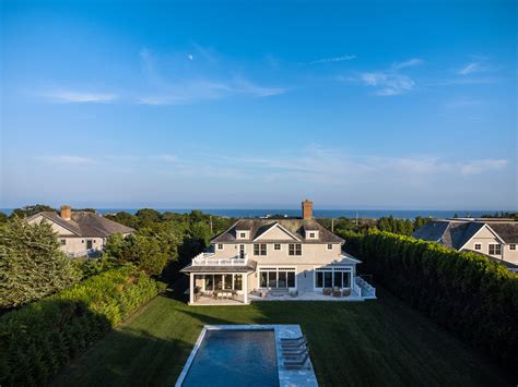 137 bluff rd amagansett  Here is a rare opportunity to own this widely publicized modern