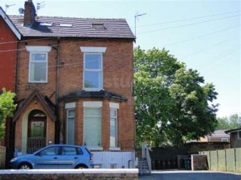 139 wilbraham road, manchester, england, m14 7ds  This property is situated at an approximate latitude and longitude of 53