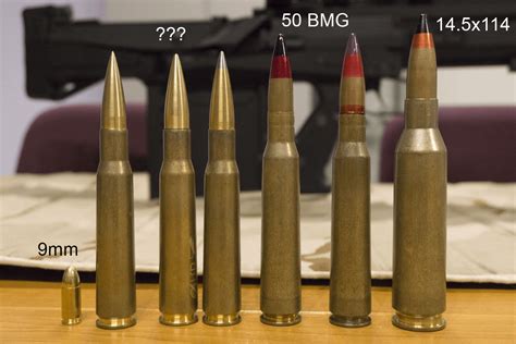 14.5x114mm vs 50 bmg 5mm 기관총탄에도 유효한 방호력을 가지도록 설계되는 경우가 많아 도입이 됐다고 해도 실질적인 장갑차