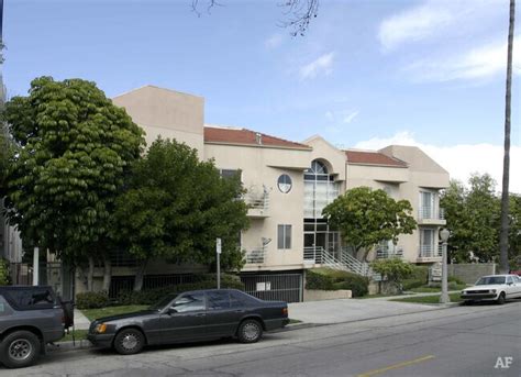 14625 dickens st sherman oaks ca 91403  About This Home Prime Sherman Oaks Condo South of the BLVD