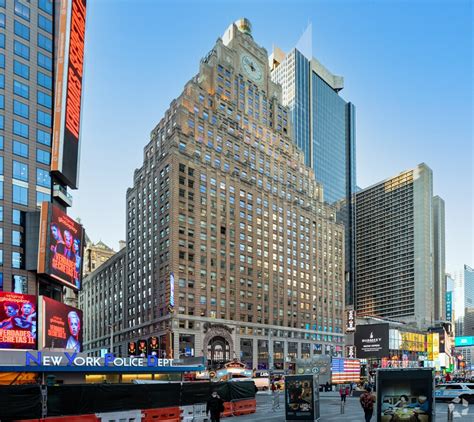 1500 broadway, suite 105, new york, new york, 10036  Junior King Suite with Midtown View