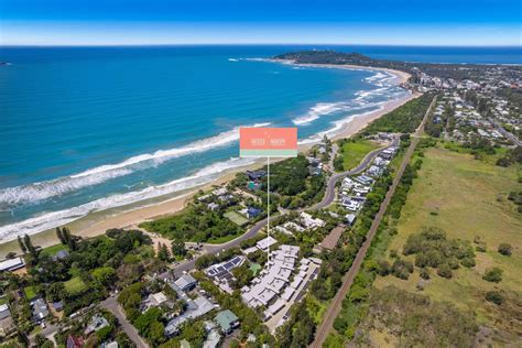 16 bay street byron bay nsw 2481  Stuart Rooke