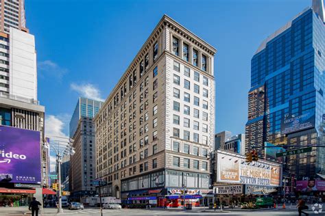 1605 broadway new york ny 10019  Stay steps from the greatest musical theater in the world, surrounded by iconic New York landmarks, top Fortune 500 companies, and the city’s best shopping