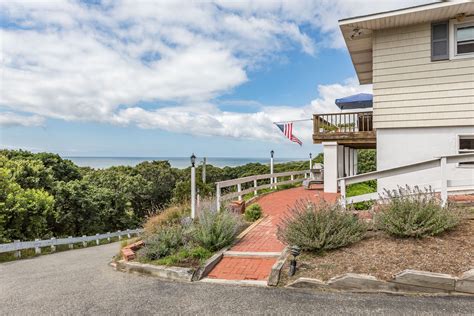 164 old montauk hwy montauk  See more homes for rent in