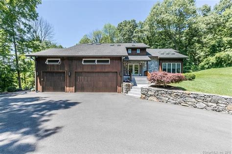 17 fiddlehead rd oxford ct 06478  LOT11 Fiddlehead Rd Estates Rd, Oxford, CT 06478 is a 5 bedroom, 5 bathroom, 4,500 sqft single-family home built in 2020